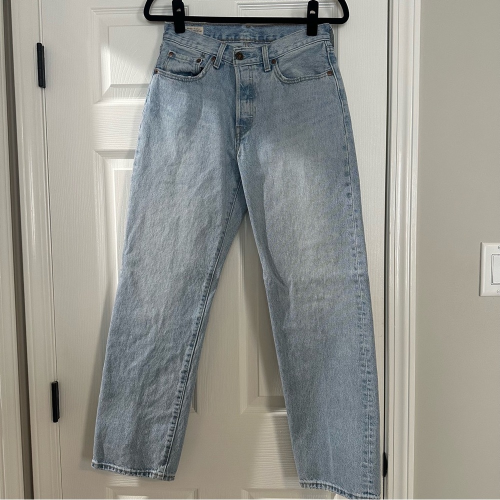Women’s Levi’s 501 90’s straight